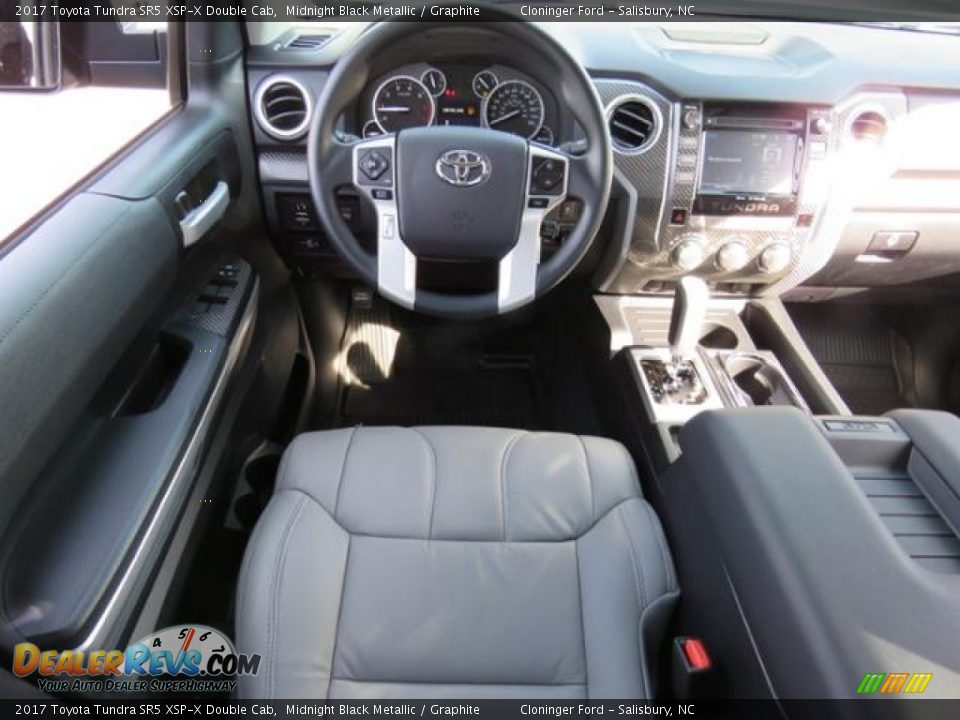 Front Seat of 2017 Toyota Tundra SR5 XSP-X Double Cab Photo #12