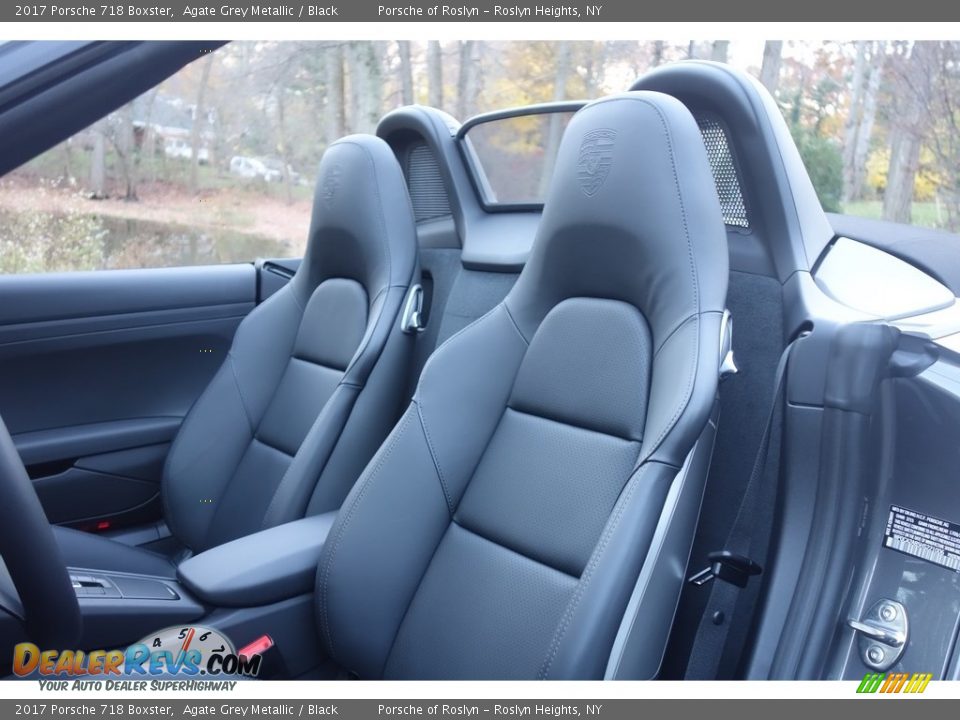 Front Seat of 2017 Porsche 718 Boxster  Photo #13