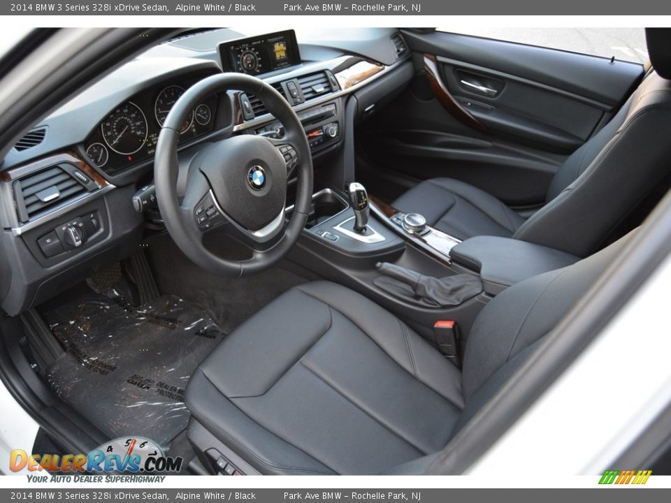 2014 BMW 3 Series 328i xDrive Sedan Alpine White / Black Photo #10