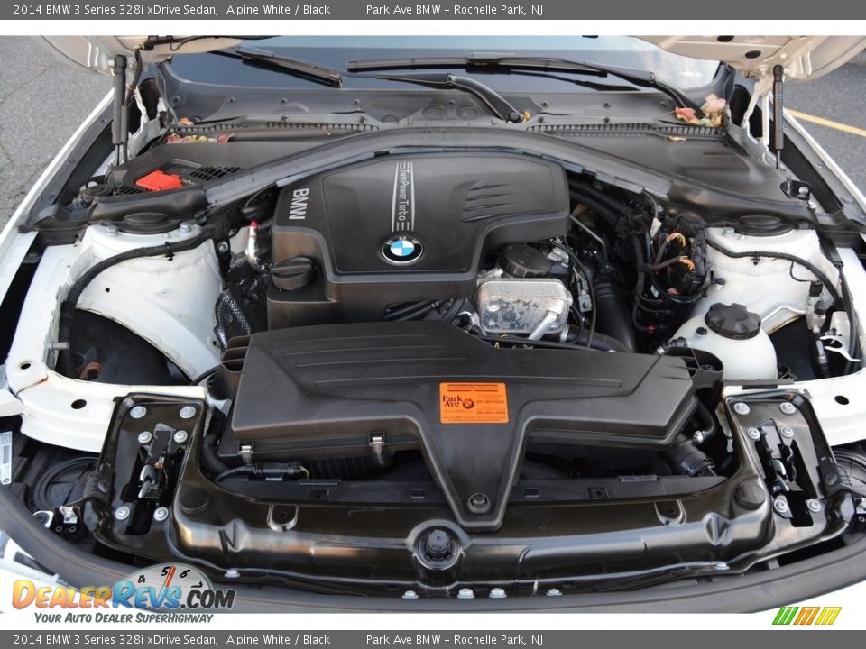 2014 BMW 3 Series 328i xDrive Sedan Alpine White / Black Photo #30
