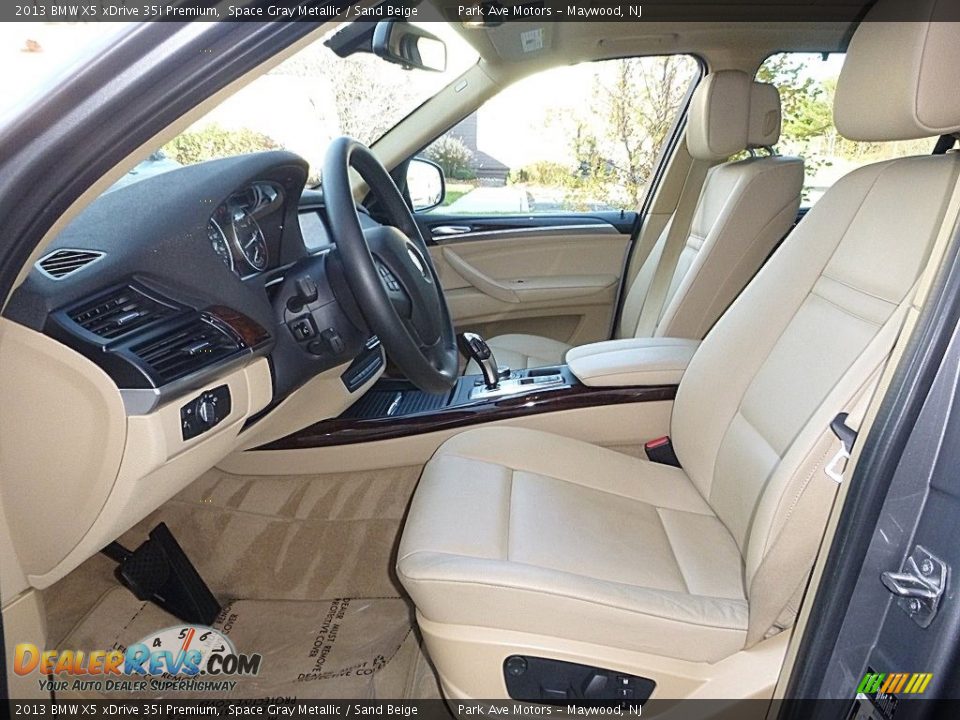 2013 BMW X5 xDrive 35i Premium Space Gray Metallic / Sand Beige Photo #12
