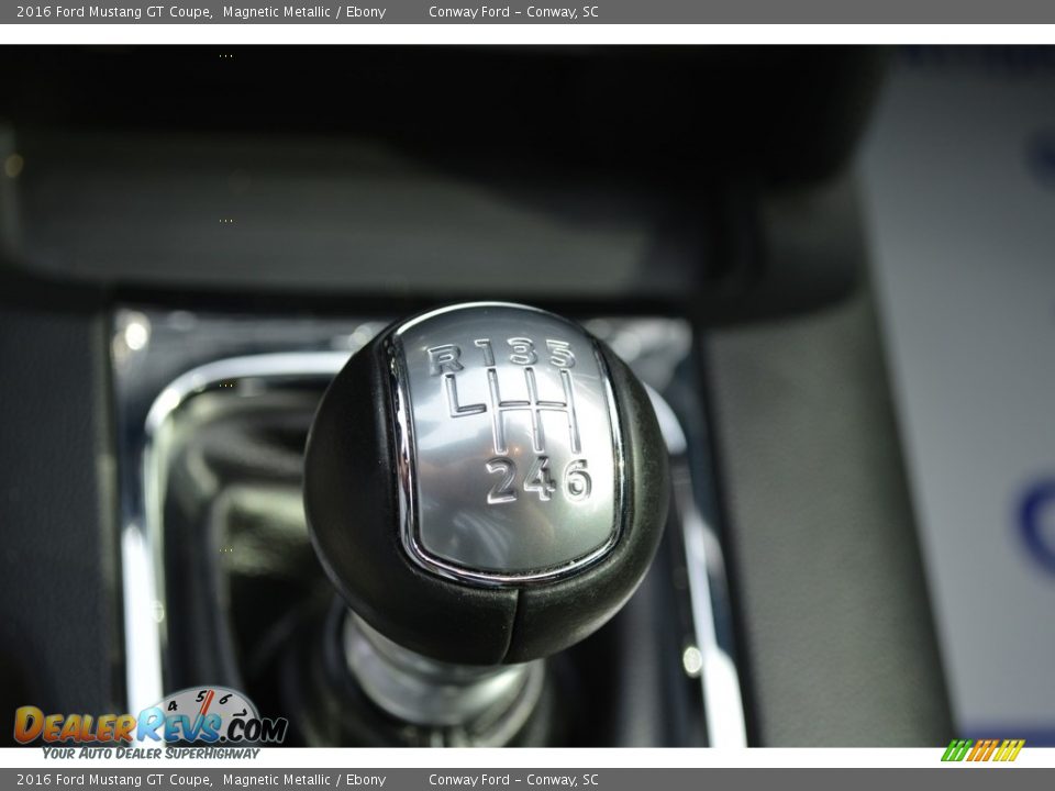 2016 Ford Mustang GT Coupe Shifter Photo #17