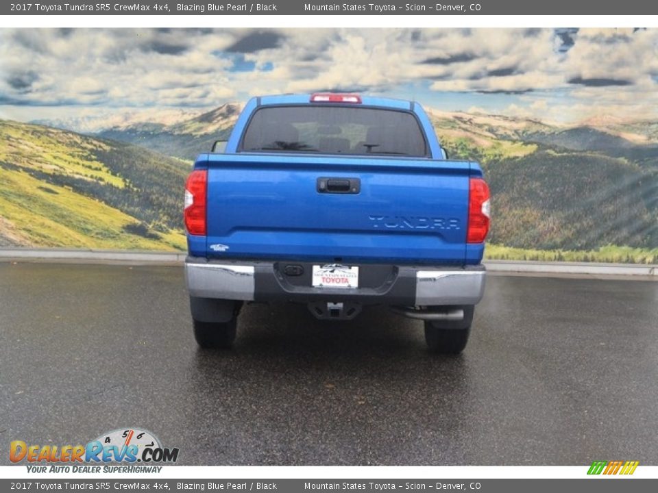 2017 Toyota Tundra SR5 CrewMax 4x4 Blazing Blue Pearl / Black Photo #4
