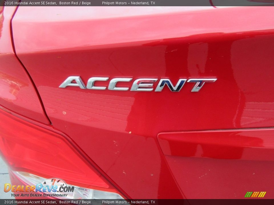 2016 Hyundai Accent SE Sedan Boston Red / Beige Photo #15
