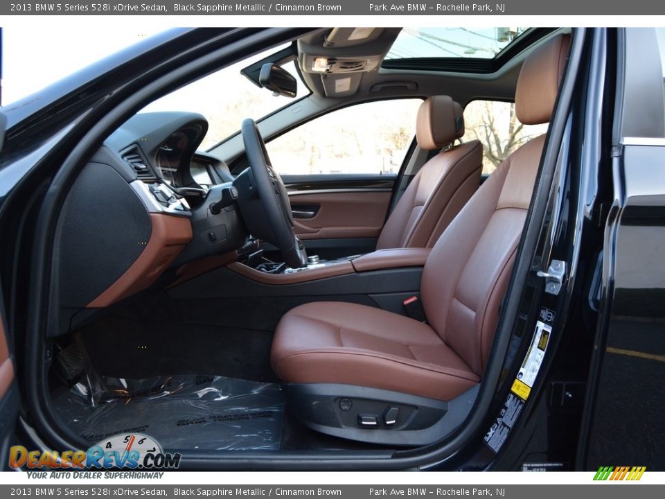 2013 BMW 5 Series 528i xDrive Sedan Black Sapphire Metallic / Cinnamon Brown Photo #11