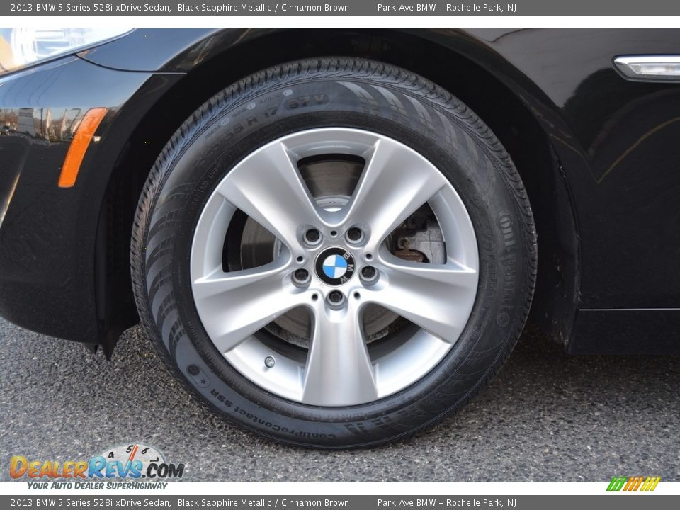 2013 BMW 5 Series 528i xDrive Sedan Black Sapphire Metallic / Cinnamon Brown Photo #31