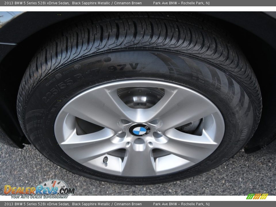 2013 BMW 5 Series 528i xDrive Sedan Black Sapphire Metallic / Cinnamon Brown Photo #32