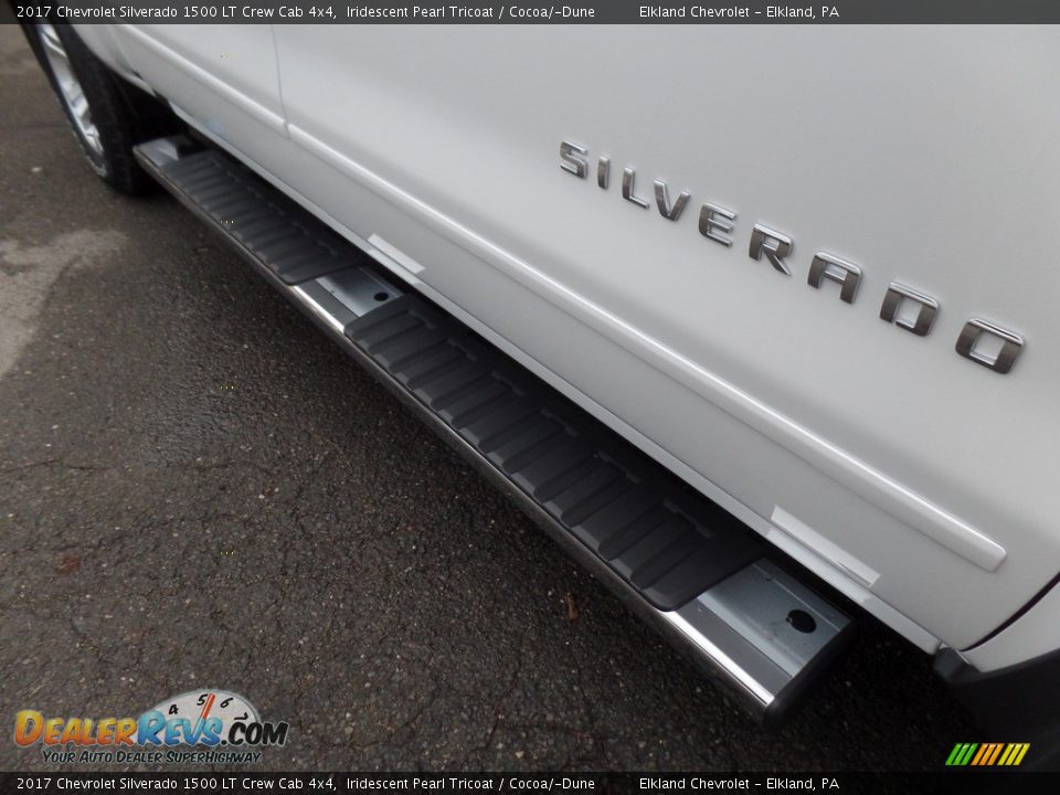 2017 Chevrolet Silverado 1500 LT Crew Cab 4x4 Iridescent Pearl Tricoat / Cocoa/­Dune Photo #12