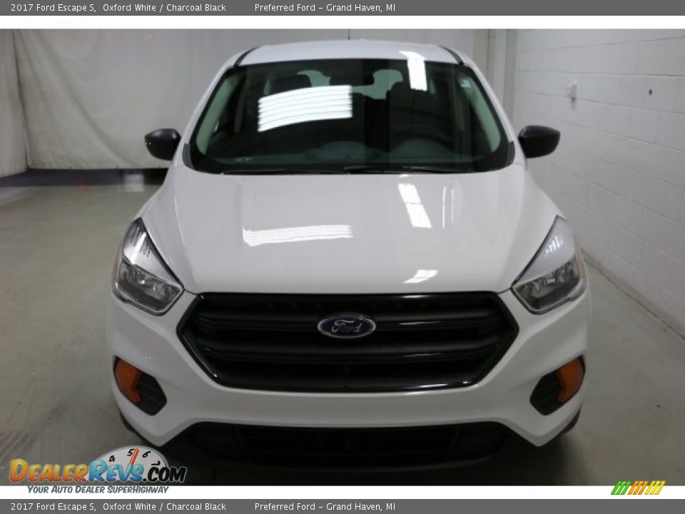 2017 Ford Escape S Oxford White / Charcoal Black Photo #6