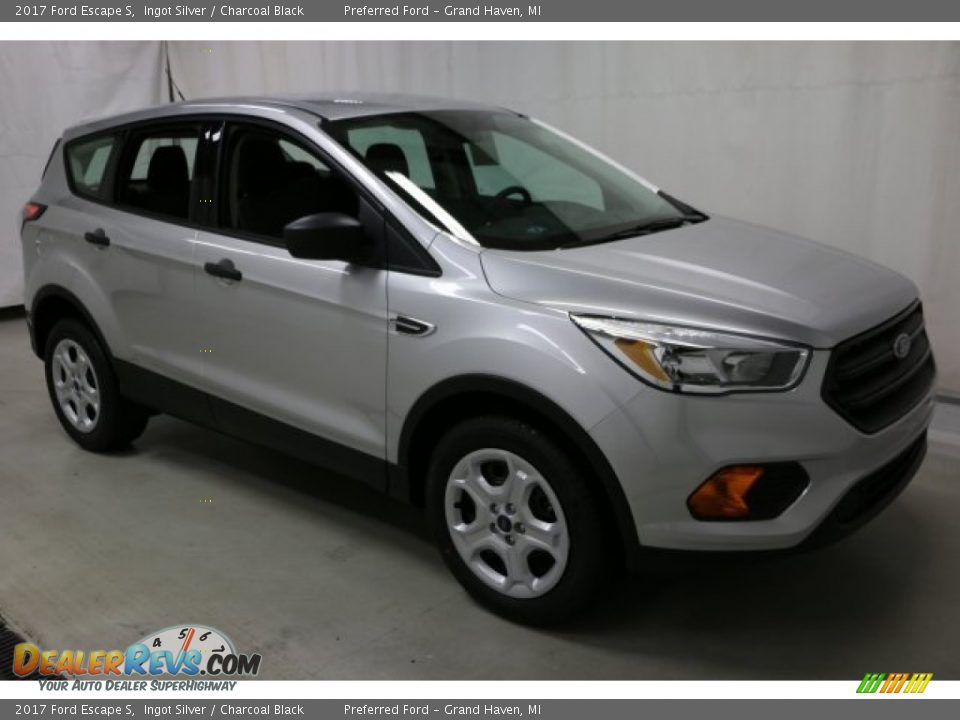 2017 Ford Escape S Ingot Silver / Charcoal Black Photo #7