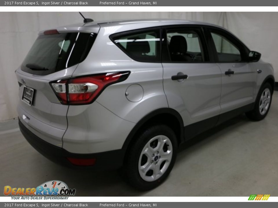 2017 Ford Escape S Ingot Silver / Charcoal Black Photo #8