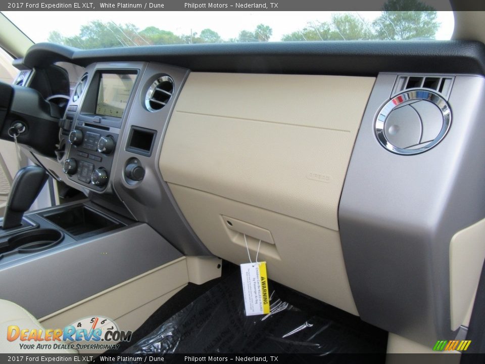 2017 Ford Expedition EL XLT White Platinum / Dune Photo #18