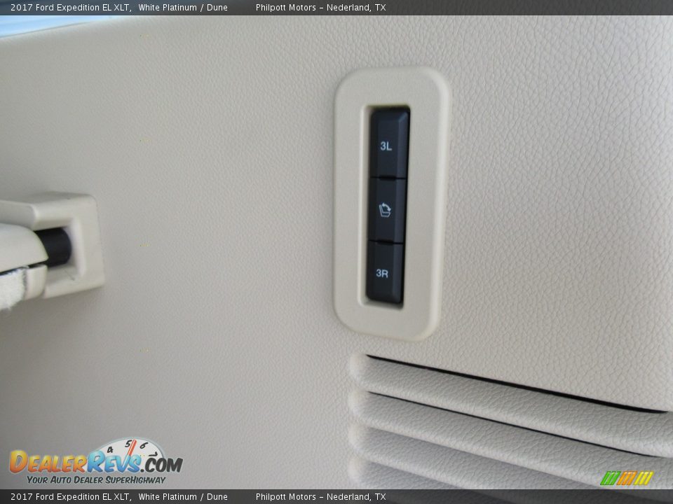 Controls of 2017 Ford Expedition EL XLT Photo #20