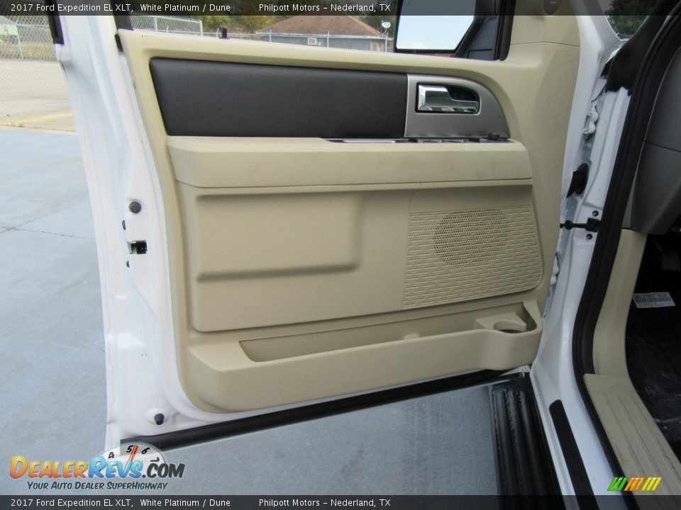 Door Panel of 2017 Ford Expedition EL XLT Photo #24
