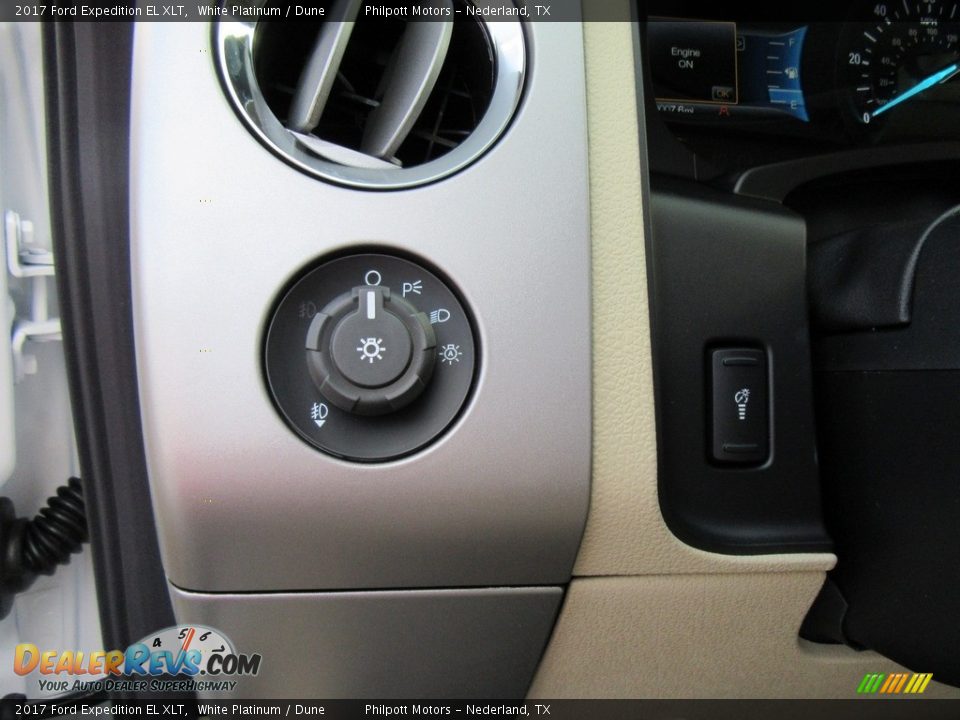 Controls of 2017 Ford Expedition EL XLT Photo #36
