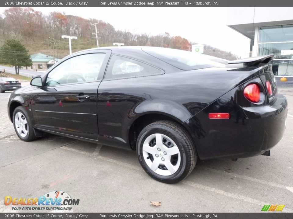 2006 Chevrolet Cobalt LS Coupe Black / Gray Photo #3