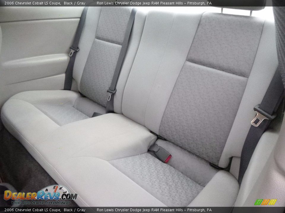 2006 Chevrolet Cobalt LS Coupe Black / Gray Photo #12