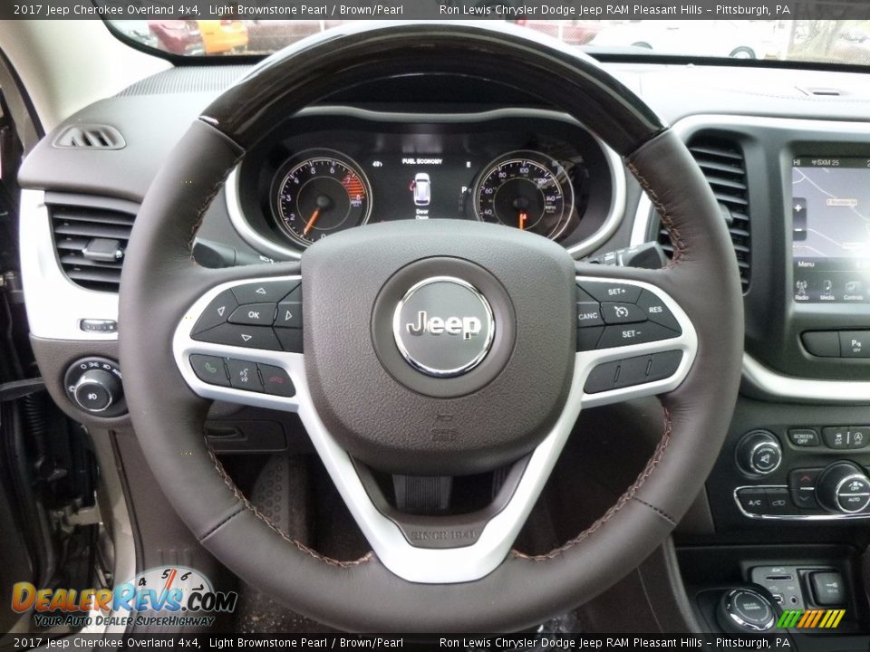 2017 Jeep Cherokee Overland 4x4 Steering Wheel Photo #16