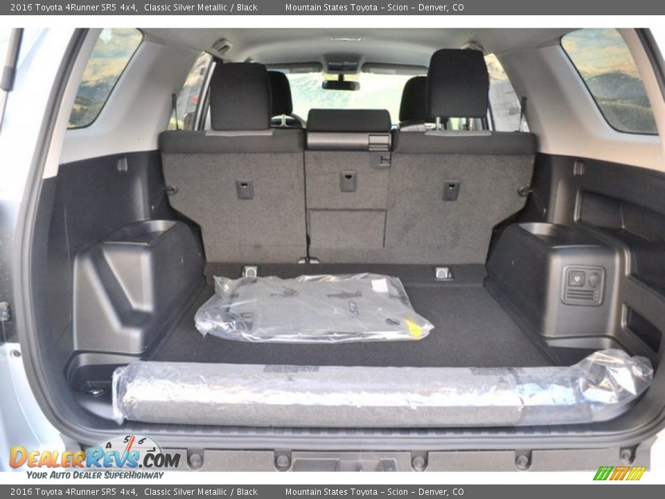 2016 Toyota 4Runner SR5 4x4 Classic Silver Metallic / Black Photo #8