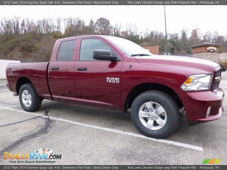 Front 3/4 View of 2017 Ram 1500 Express Quad Cab 4x4 Photo #7