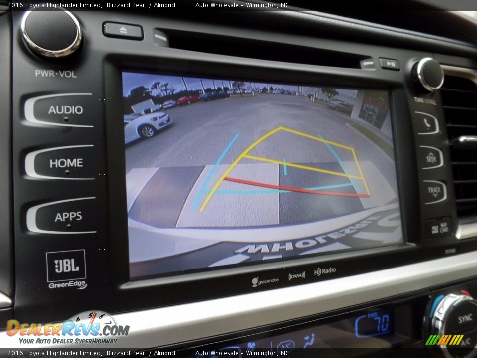 2016 Toyota Highlander Limited Blizzard Pearl / Almond Photo #18