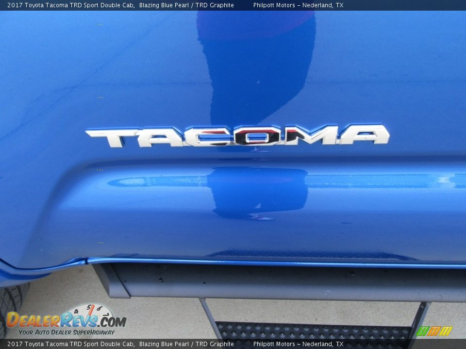2017 Toyota Tacoma TRD Sport Double Cab Blazing Blue Pearl / TRD Graphite Photo #14