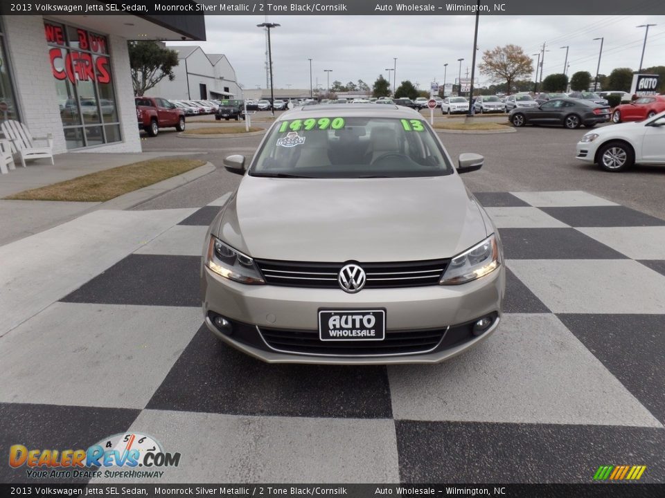 2013 Volkswagen Jetta SEL Sedan Moonrock Silver Metallic / 2 Tone Black/Cornsilk Photo #2