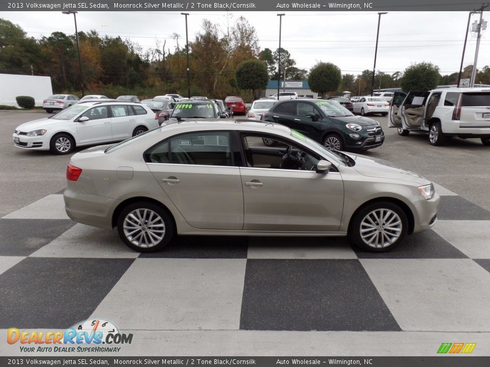 2013 Volkswagen Jetta SEL Sedan Moonrock Silver Metallic / 2 Tone Black/Cornsilk Photo #3