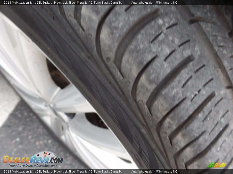 2013 Volkswagen Jetta SEL Sedan Moonrock Silver Metallic / 2 Tone Black/Cornsilk Photo #8