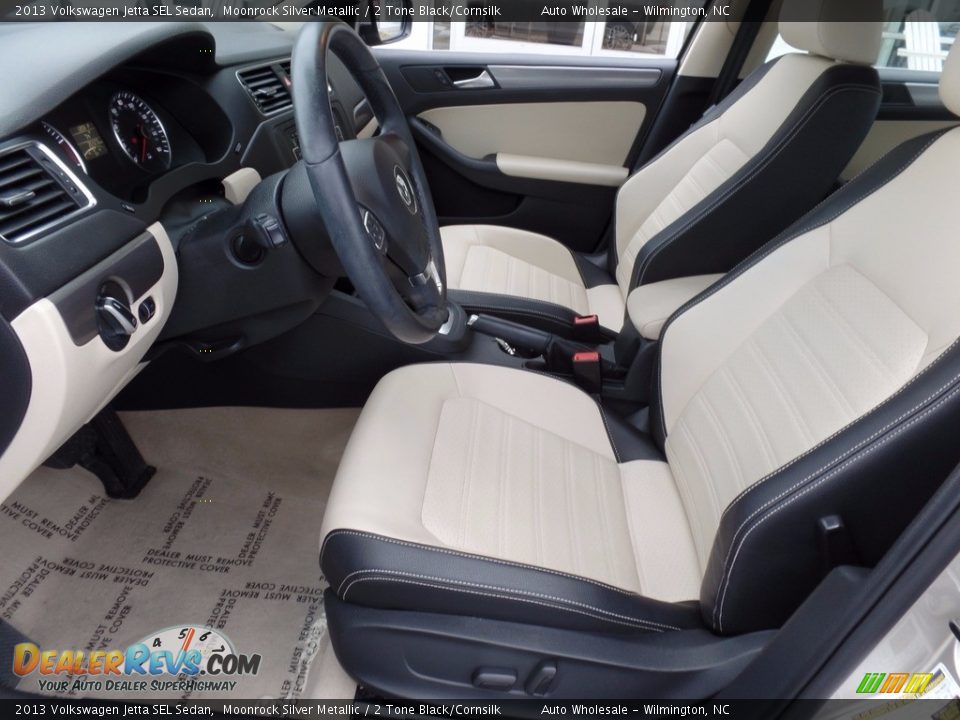 2013 Volkswagen Jetta SEL Sedan Moonrock Silver Metallic / 2 Tone Black/Cornsilk Photo #10