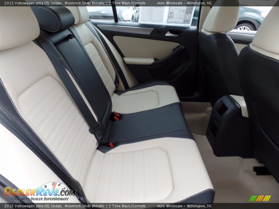 2013 Volkswagen Jetta SEL Sedan Moonrock Silver Metallic / 2 Tone Black/Cornsilk Photo #14