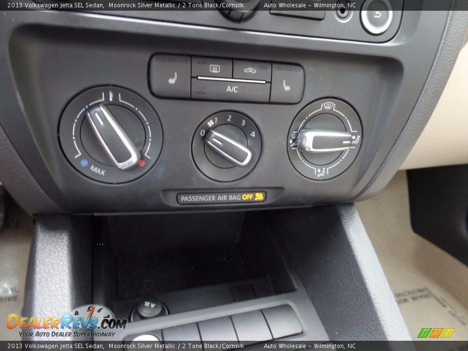 2013 Volkswagen Jetta SEL Sedan Moonrock Silver Metallic / 2 Tone Black/Cornsilk Photo #18