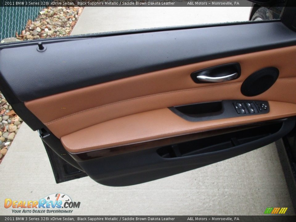 2011 BMW 3 Series 328i xDrive Sedan Black Sapphire Metallic / Saddle Brown Dakota Leather Photo #10