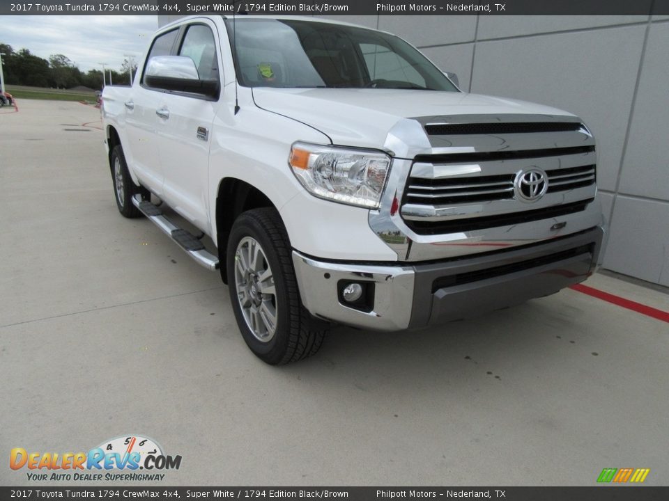 2017 Toyota Tundra 1794 CrewMax 4x4 Super White / 1794 Edition Black/Brown Photo #1