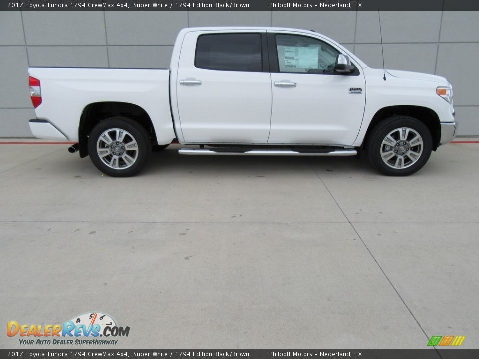 2017 Toyota Tundra 1794 CrewMax 4x4 Super White / 1794 Edition Black/Brown Photo #3