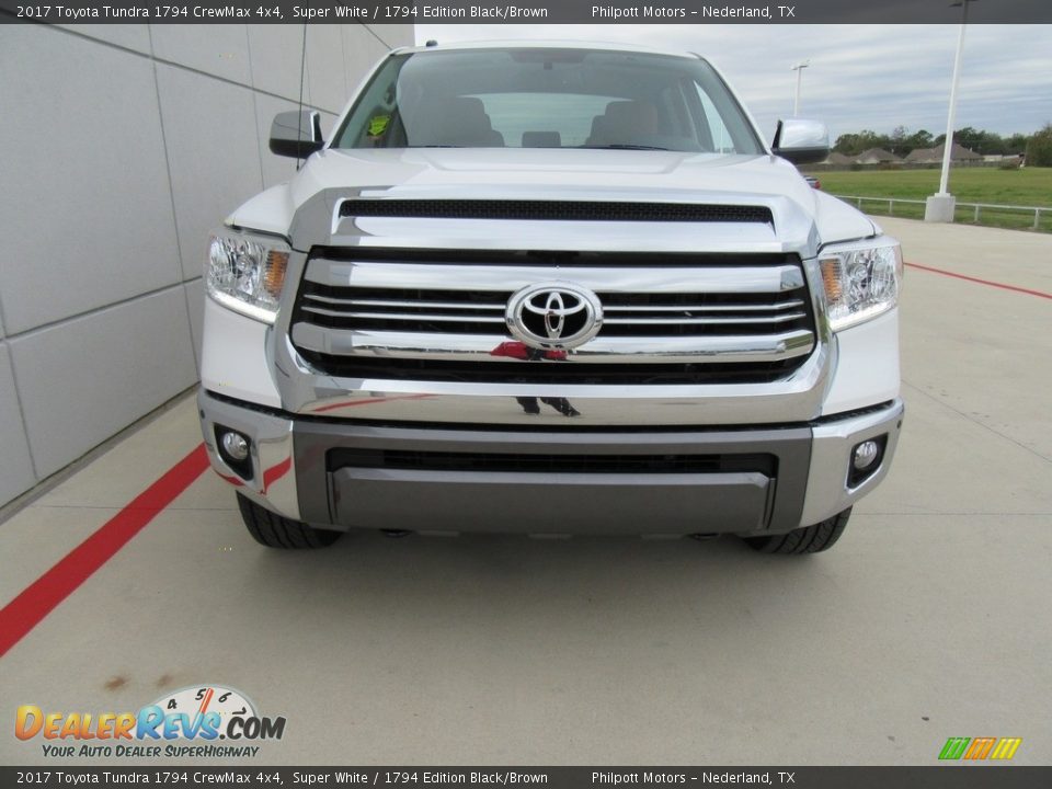 2017 Toyota Tundra 1794 CrewMax 4x4 Super White / 1794 Edition Black/Brown Photo #8