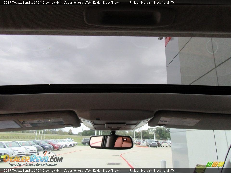 2017 Toyota Tundra 1794 CrewMax 4x4 Super White / 1794 Edition Black/Brown Photo #23