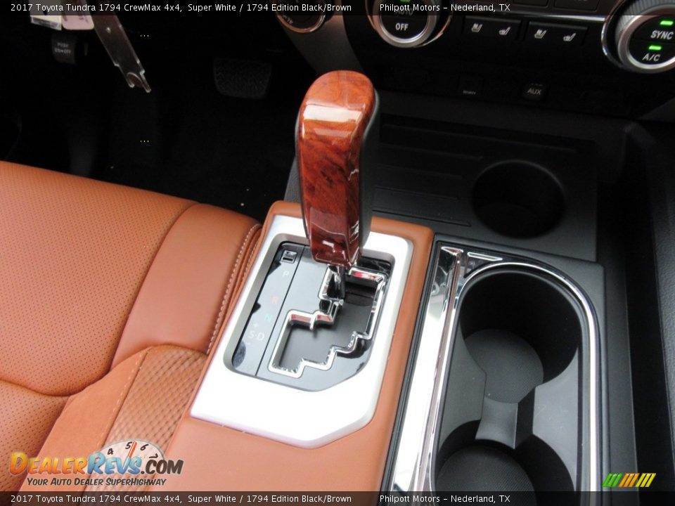 2017 Toyota Tundra 1794 CrewMax 4x4 Super White / 1794 Edition Black/Brown Photo #29