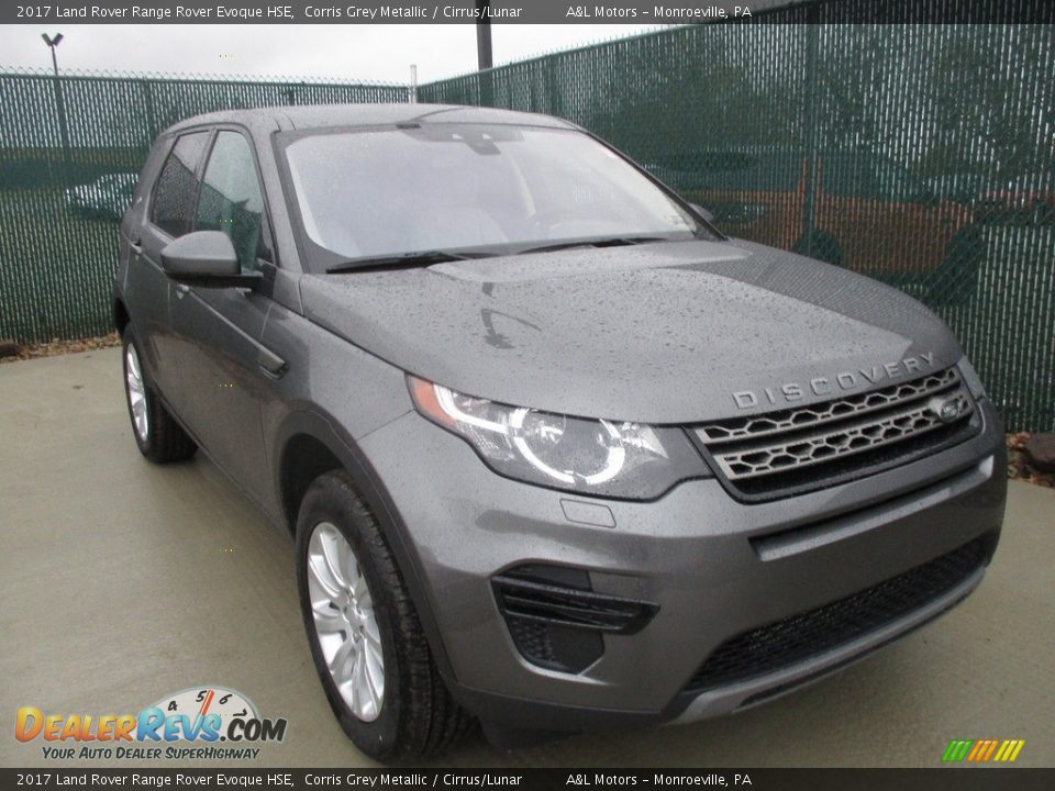 Front 3/4 View of 2017 Land Rover Range Rover Evoque HSE Photo #5