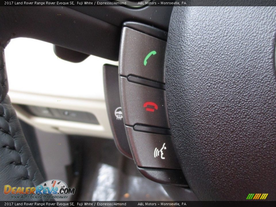 Controls of 2017 Land Rover Range Rover Evoque SE Photo #18