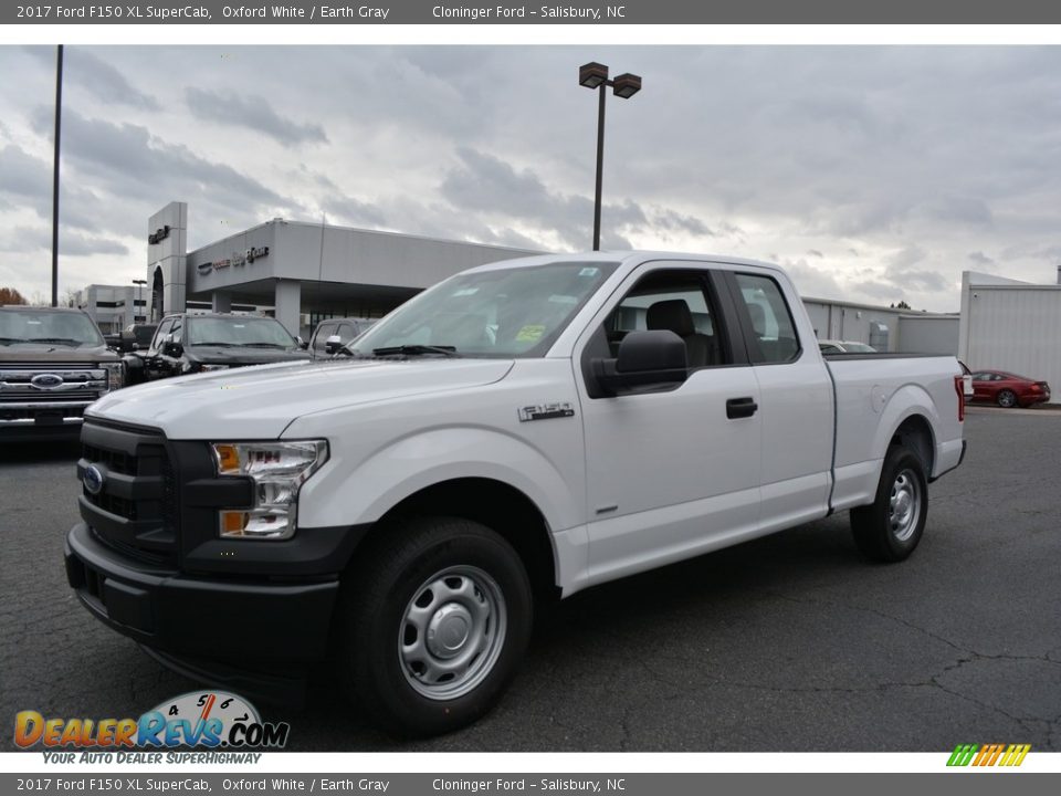 2017 Ford F150 XL SuperCab Oxford White / Earth Gray Photo #3