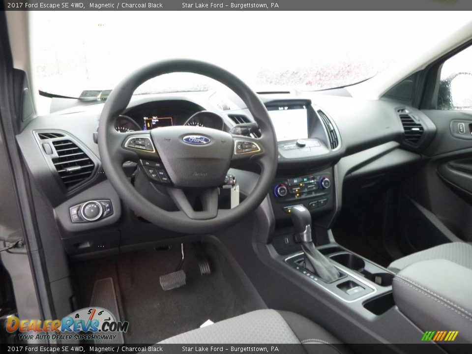 2017 Ford Escape SE 4WD Magnetic / Charcoal Black Photo #12