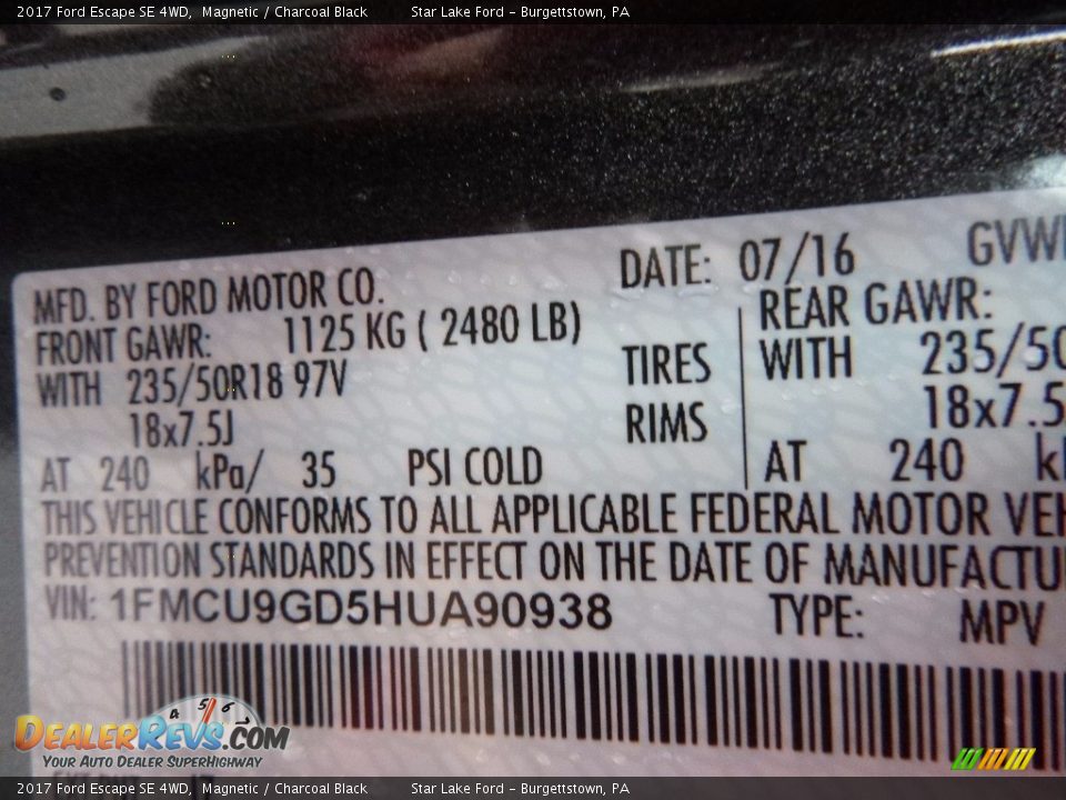 2017 Ford Escape SE 4WD Magnetic / Charcoal Black Photo #14