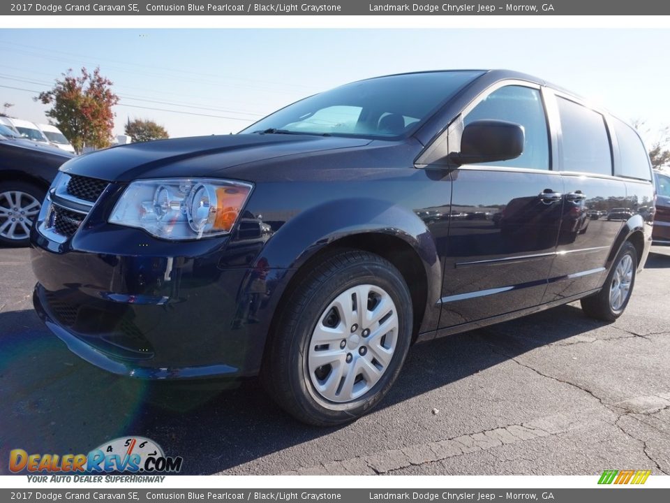 2017 Dodge Grand Caravan SE Contusion Blue Pearlcoat / Black/Light Graystone Photo #1