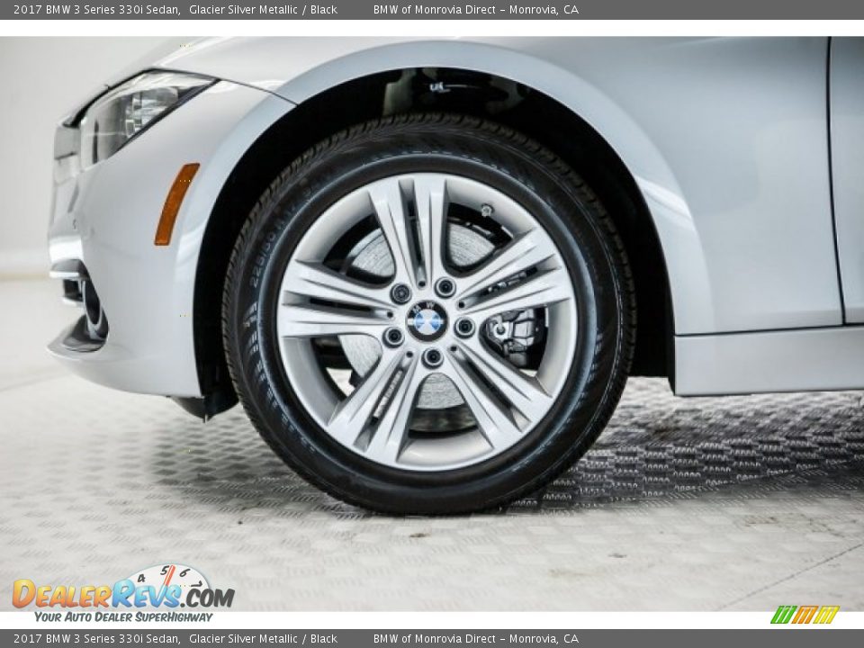 2017 BMW 3 Series 330i Sedan Glacier Silver Metallic / Black Photo #9