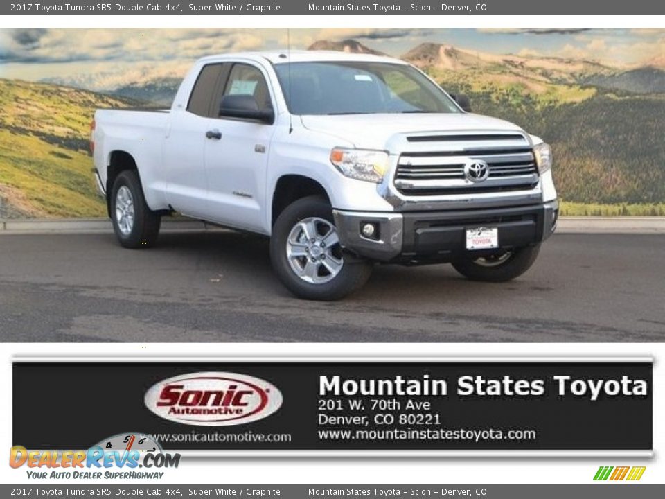 2017 Toyota Tundra SR5 Double Cab 4x4 Super White / Graphite Photo #1