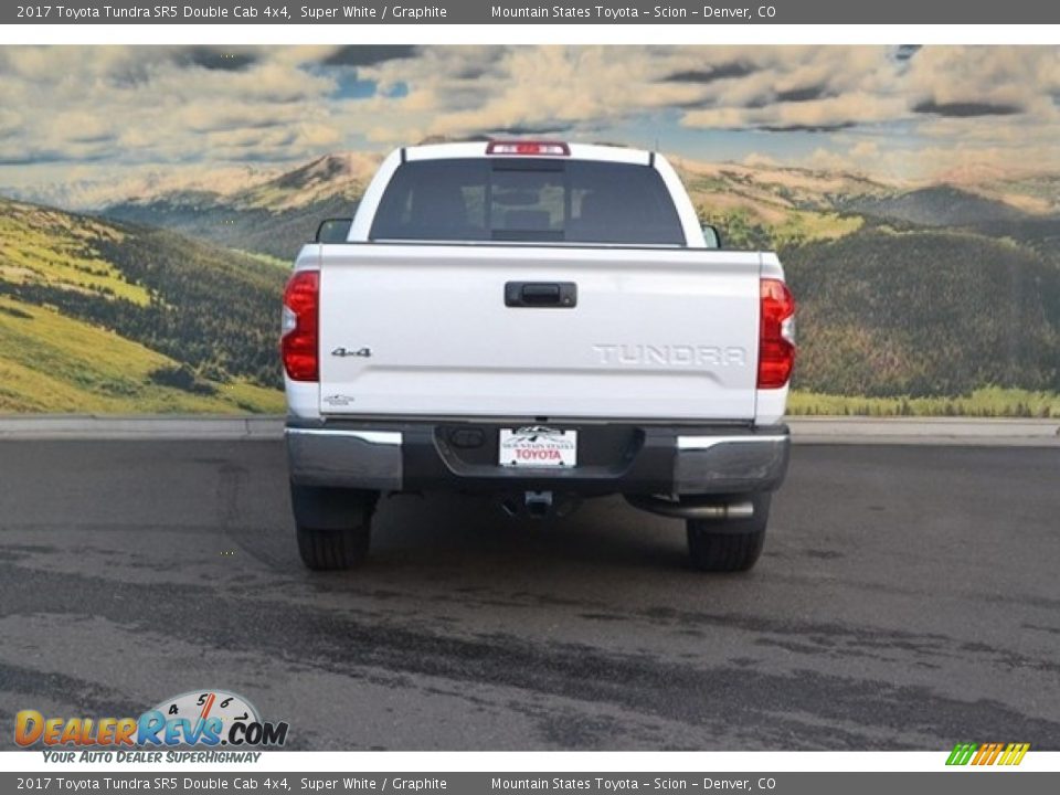 2017 Toyota Tundra SR5 Double Cab 4x4 Super White / Graphite Photo #4