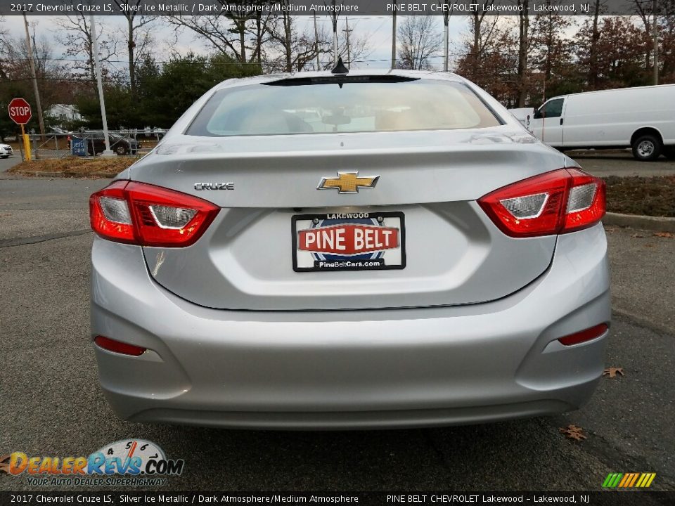 2017 Chevrolet Cruze LS Silver Ice Metallic / Dark Atmosphere/Medium Atmosphere Photo #5
