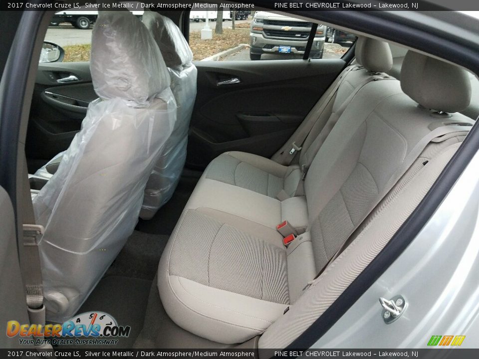 2017 Chevrolet Cruze LS Silver Ice Metallic / Dark Atmosphere/Medium Atmosphere Photo #6