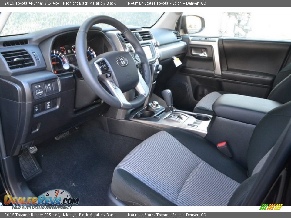 2016 Toyota 4Runner SR5 4x4 Midnight Black Metallic / Black Photo #5